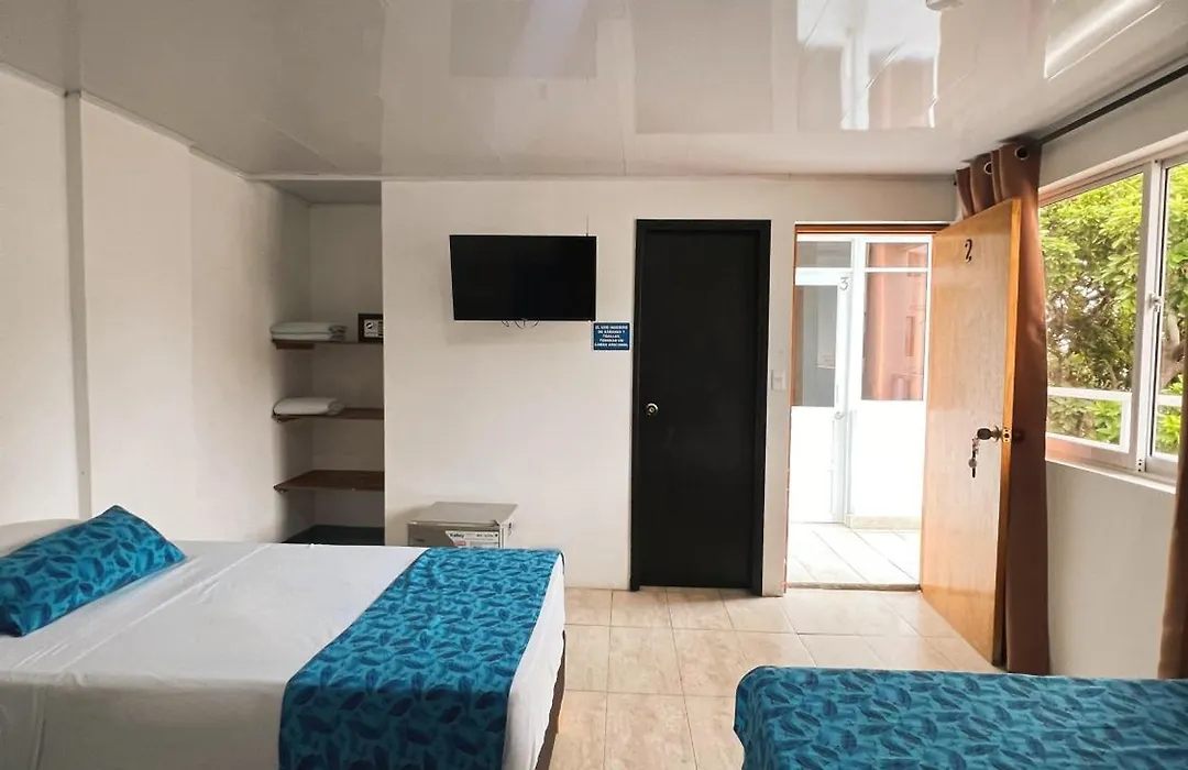 Hostal Islamar-1