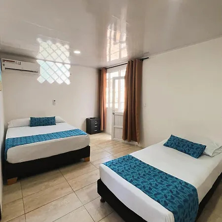 Hostal Islamar-3